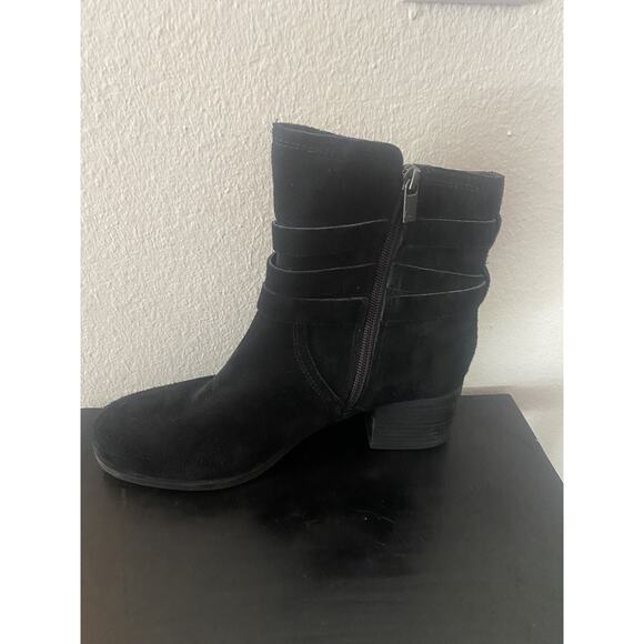 Koolaburra UGG Kenz Black Suede Tassel Block Heel Ankle Boots Size 8 - Picture 6 of 7